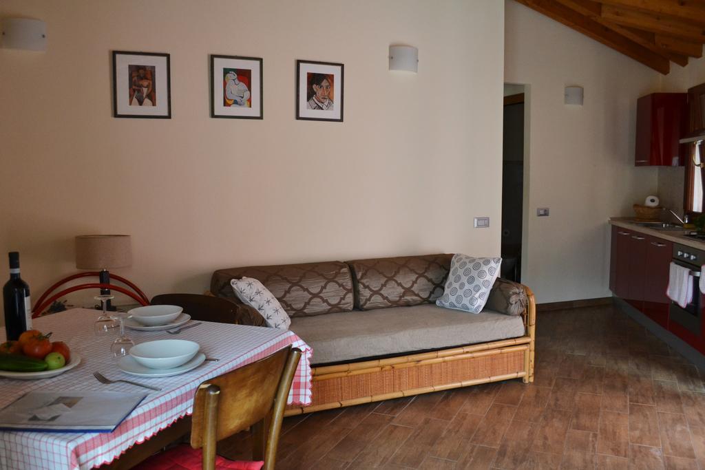 Casa Rossana Villa Vasia Buitenkant foto